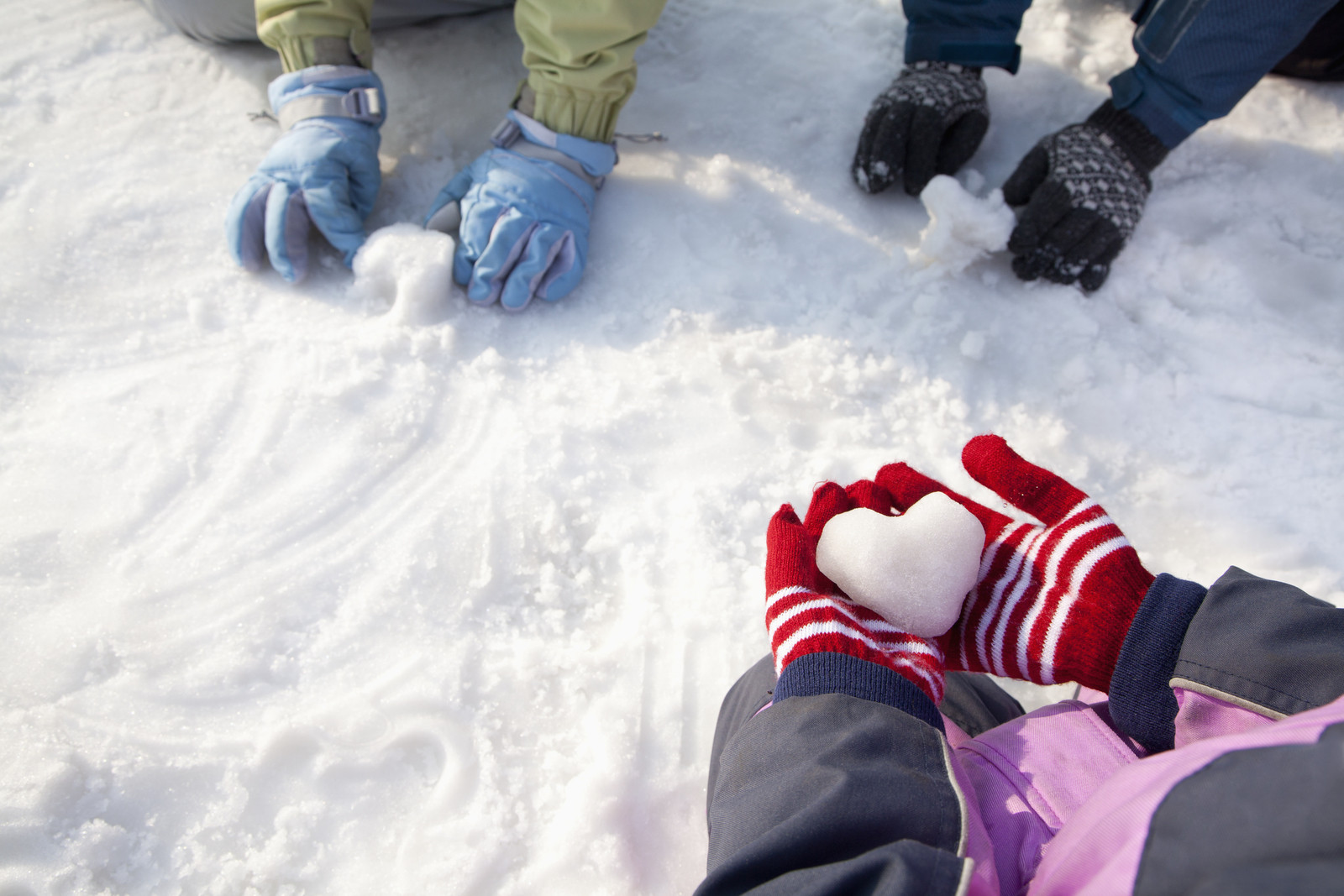 Read more about the article Fun Outdoor Winter Activities